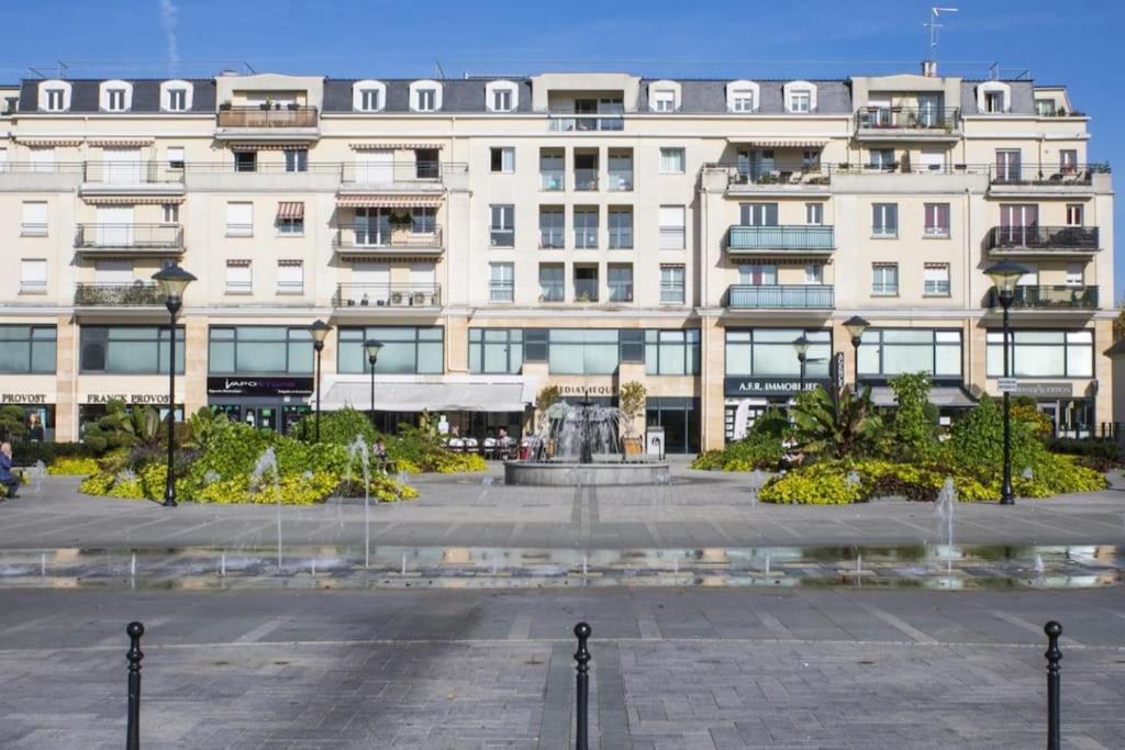 Studio A 2 Pas De La Gare Sartrouville Exteriér fotografie